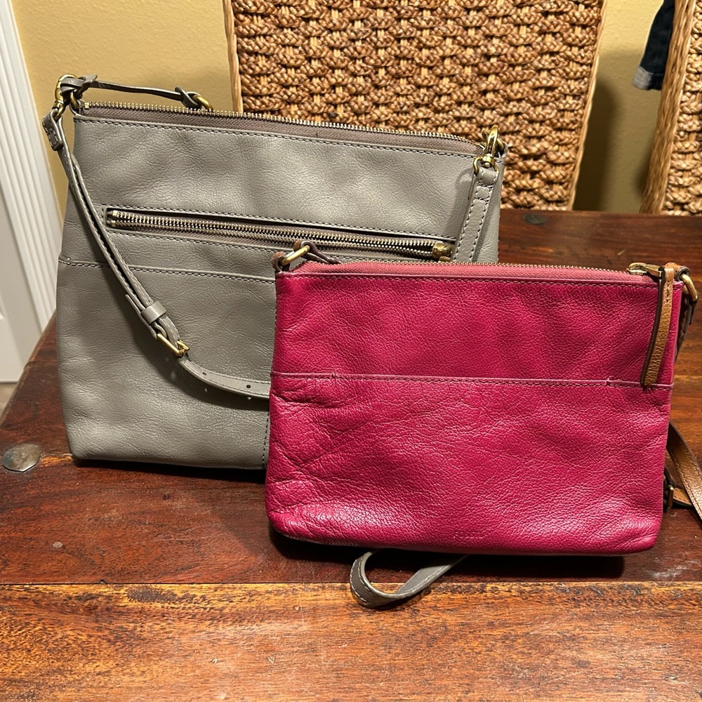 2 FOSSIL LEATHER BAGS
